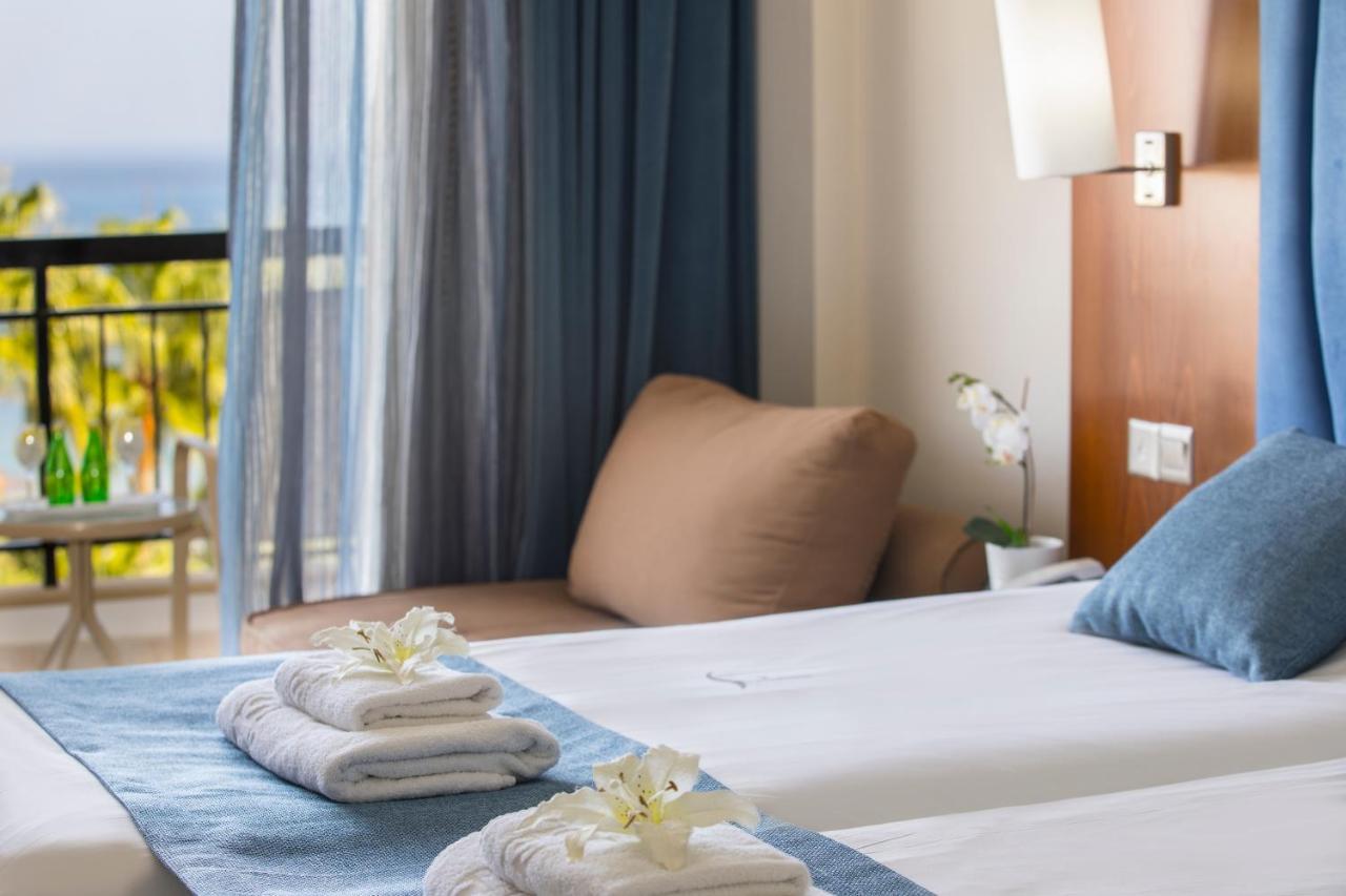 Anastasia Beach Hotel Protaras Bagian luar foto